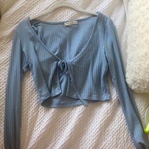 Ovianca LA beautiful blue long sleeve shirt